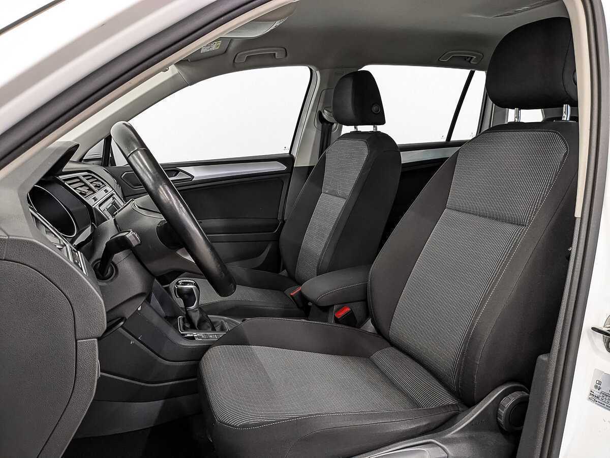 Volkswagen Tiguan б/у, 2021, Роботизированная. Фото: #19