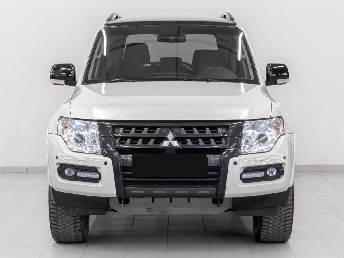 Mitsubishi Pajero б/у, 2019, Автоматическая. Фото: #1