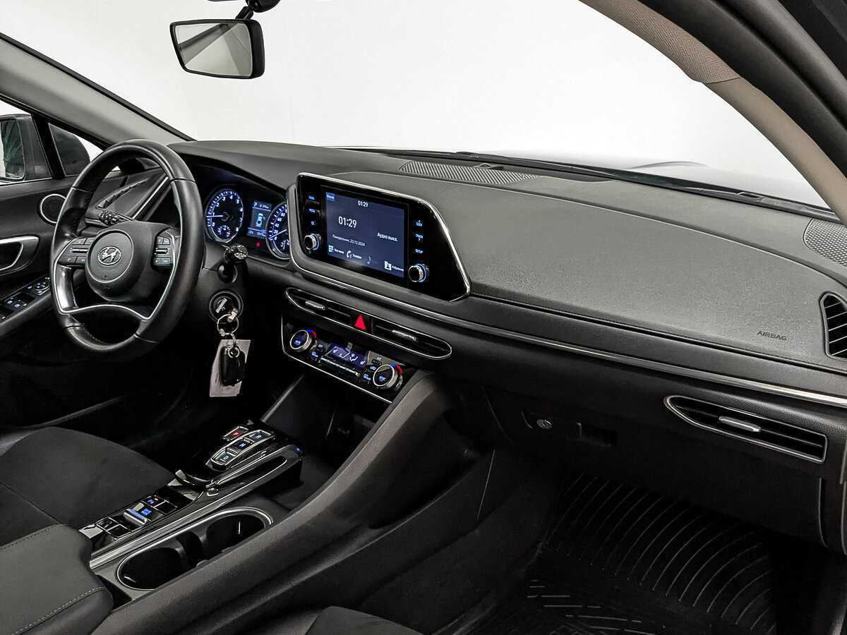 Hyundai Sonata б/у, 2021, Автоматическая. Фото: #12