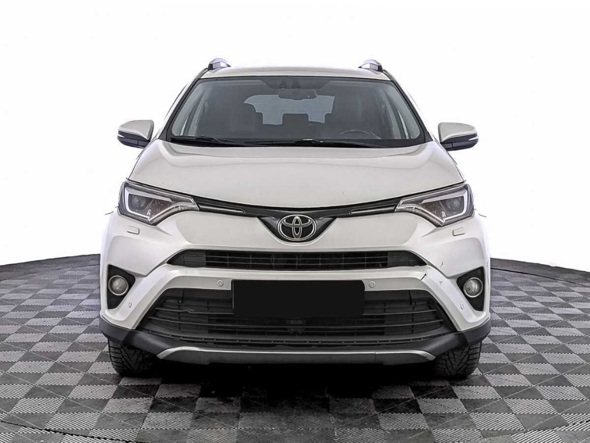 Toyota RAV4 б/у, 2018, Автоматическая. Фото: #1