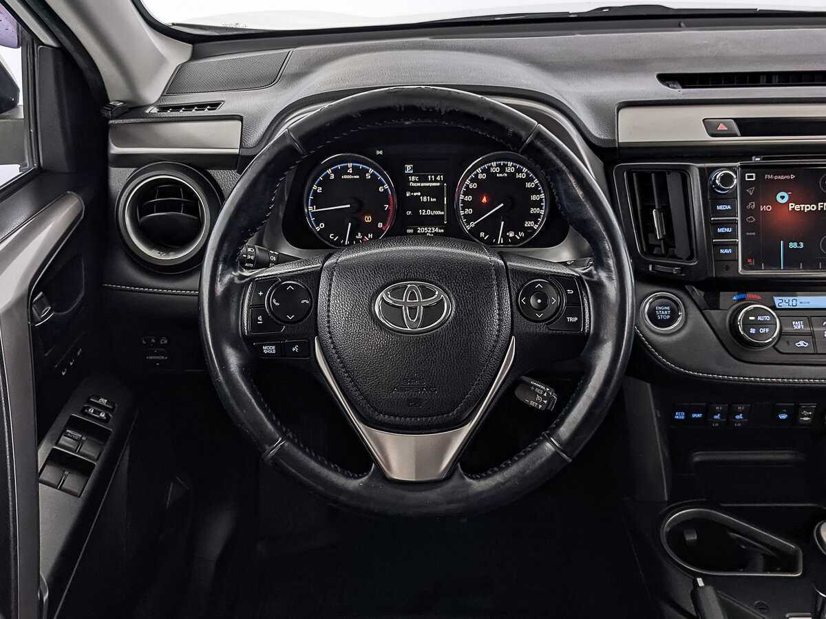 Toyota RAV4 б/у, 2018, Автоматическая. Фото: #19