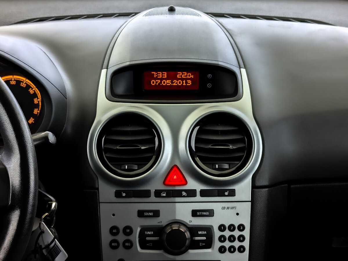 Opel Corsa б/у, 2013, Роботизированная. Фото: #14