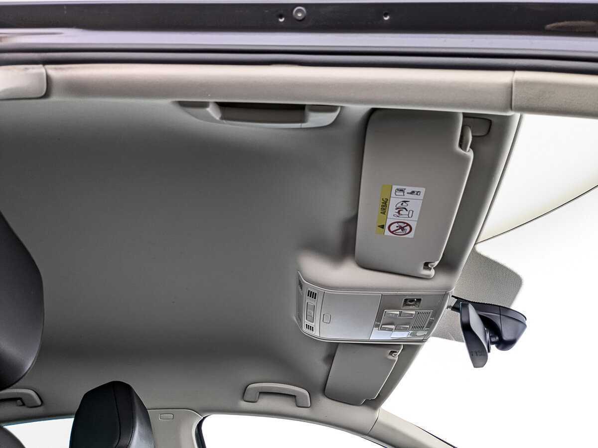 Volkswagen Passat б/у, 2019, Роботизированная. Фото: #22