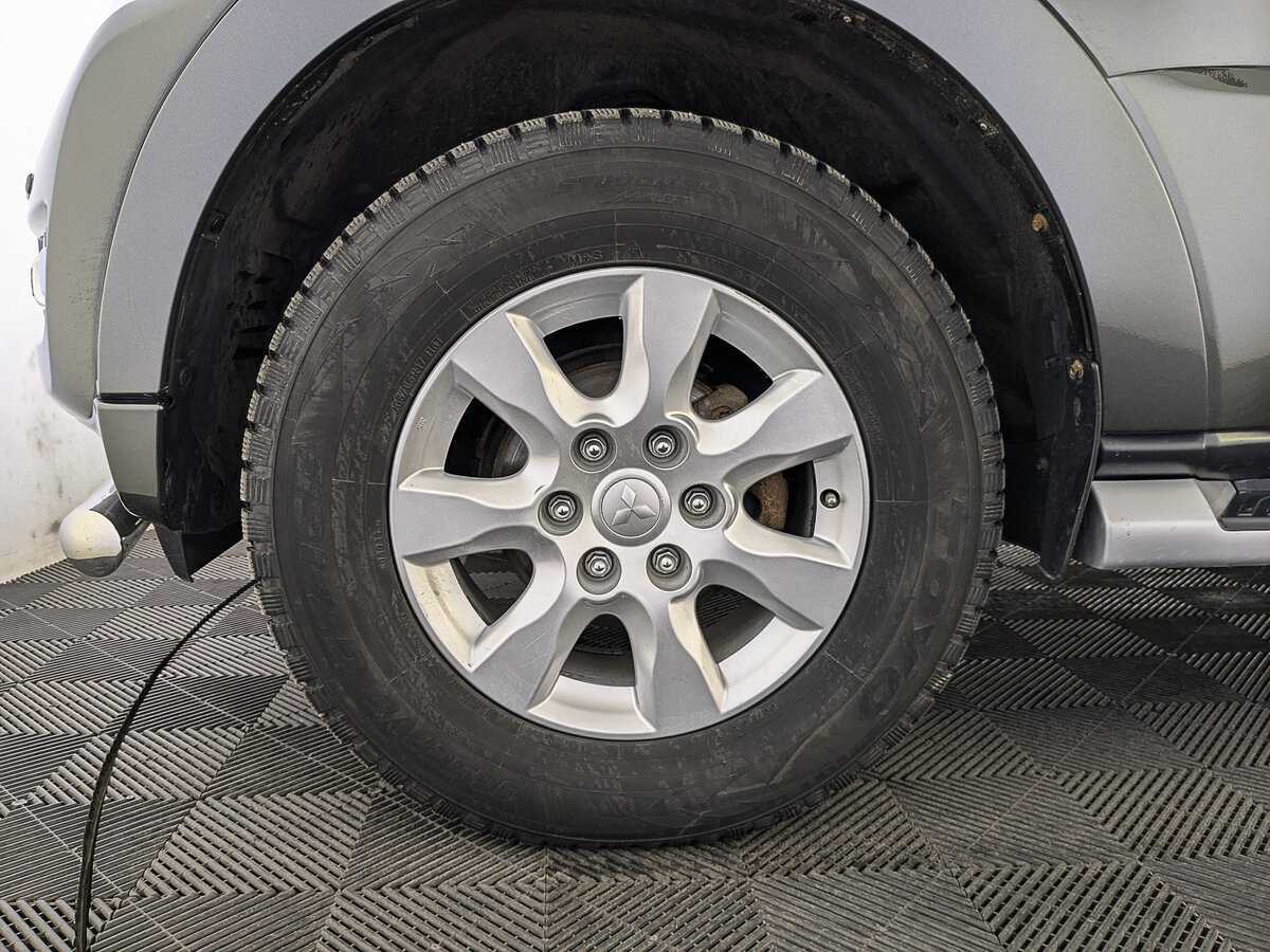 Mitsubishi Pajero б/у, 2018, Автоматическая. Фото: #11