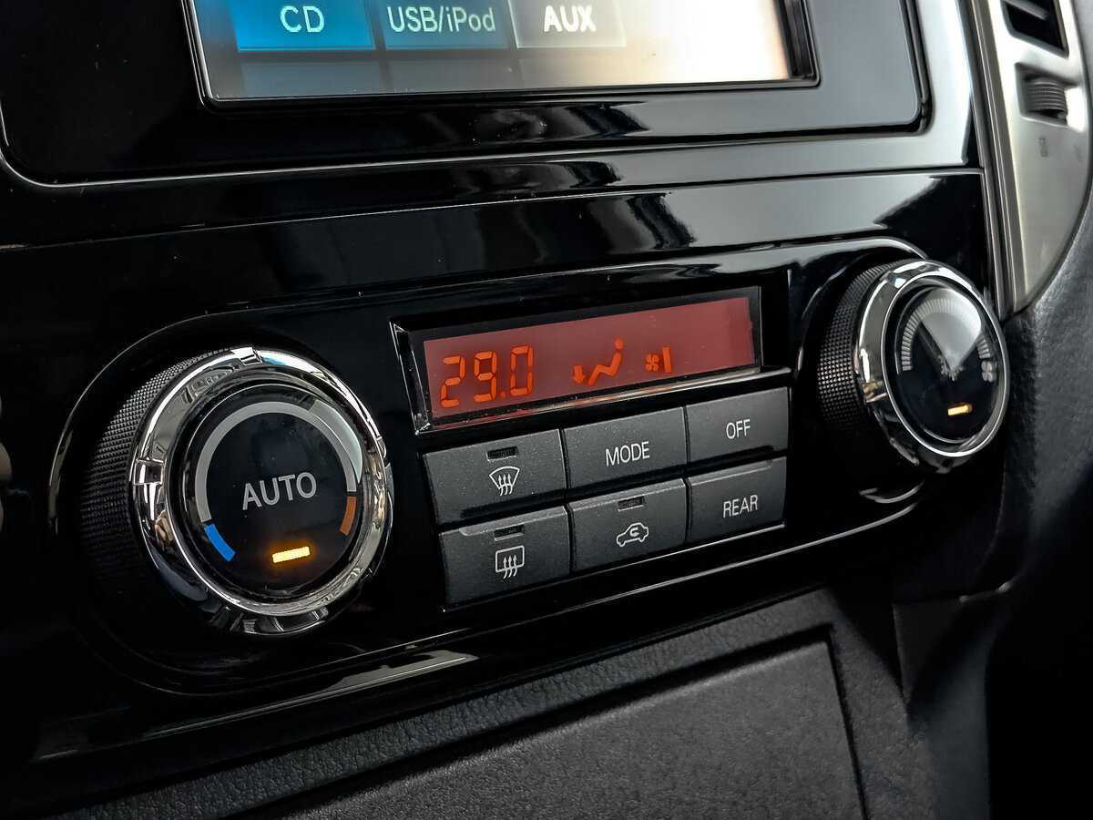 Mitsubishi Pajero б/у, 2018, Автоматическая. Фото: #20