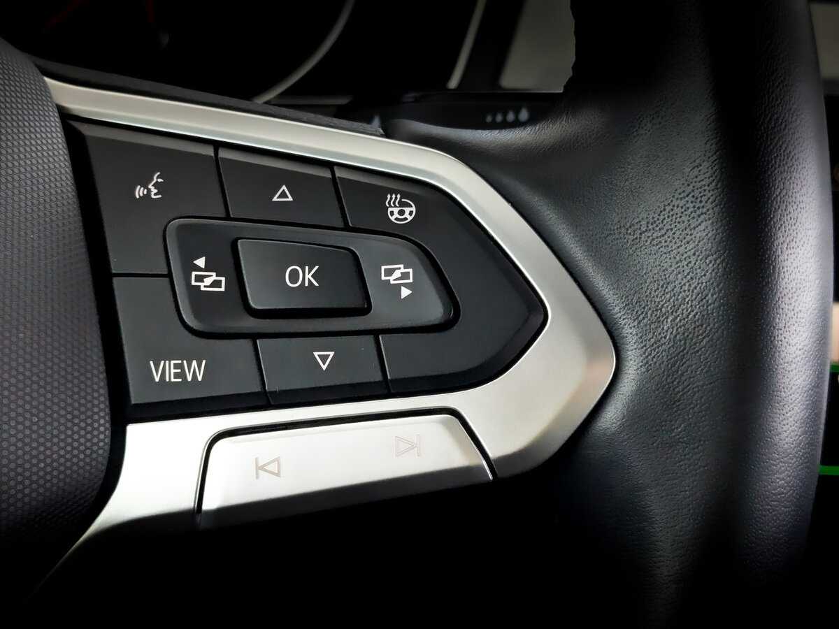 Volkswagen Passat б/у, 2021, Роботизированная. Фото: #29