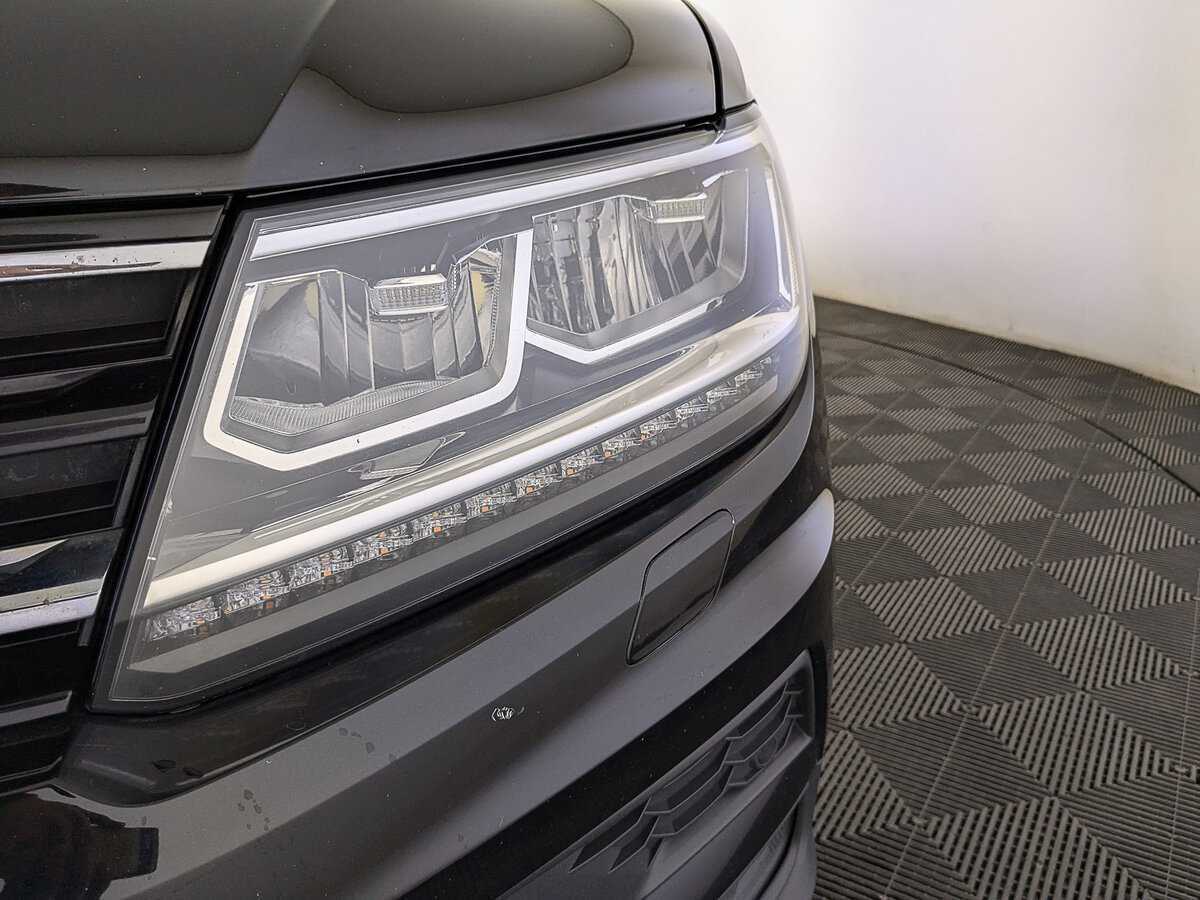 Фольксваген Тигуан б/у, 2018, Роботизированная. Фото: #10