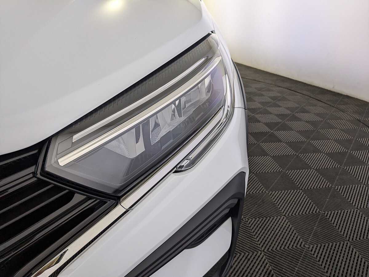 Лада (ВАЗ) Веста б/у, 2024, Механическая. Фото: #10