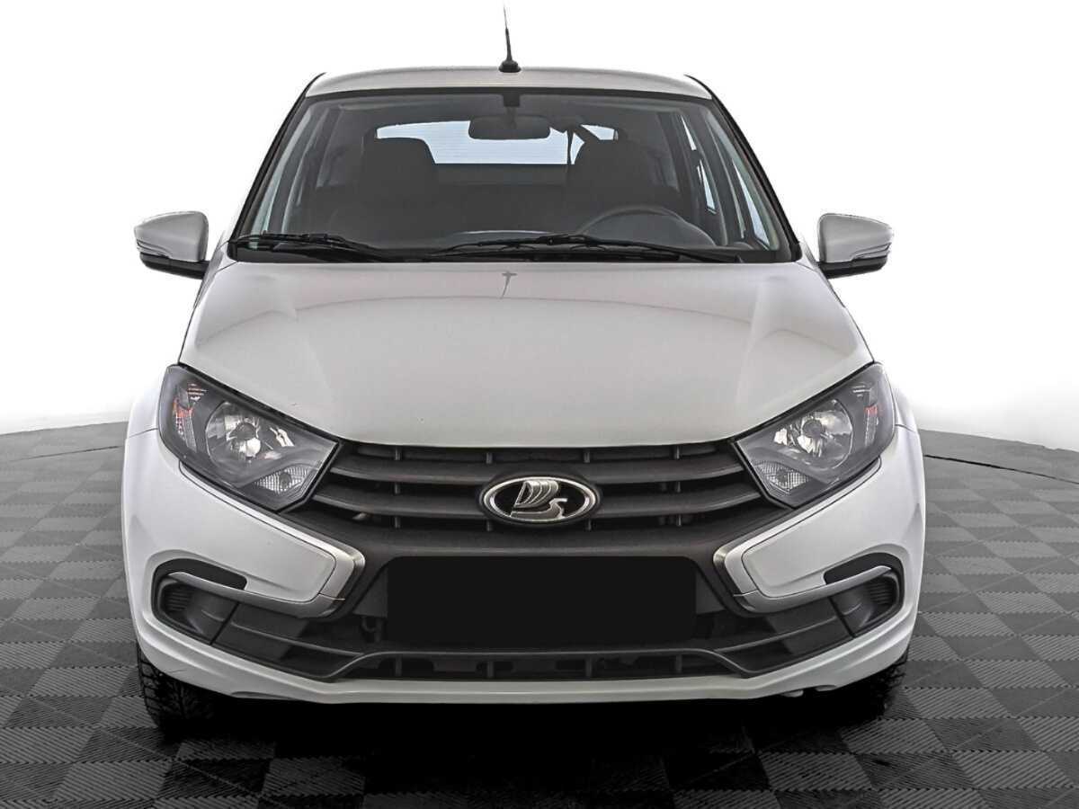 Лада (ВАЗ) Гранта б/у, 2023, Механическая. Фото: #1