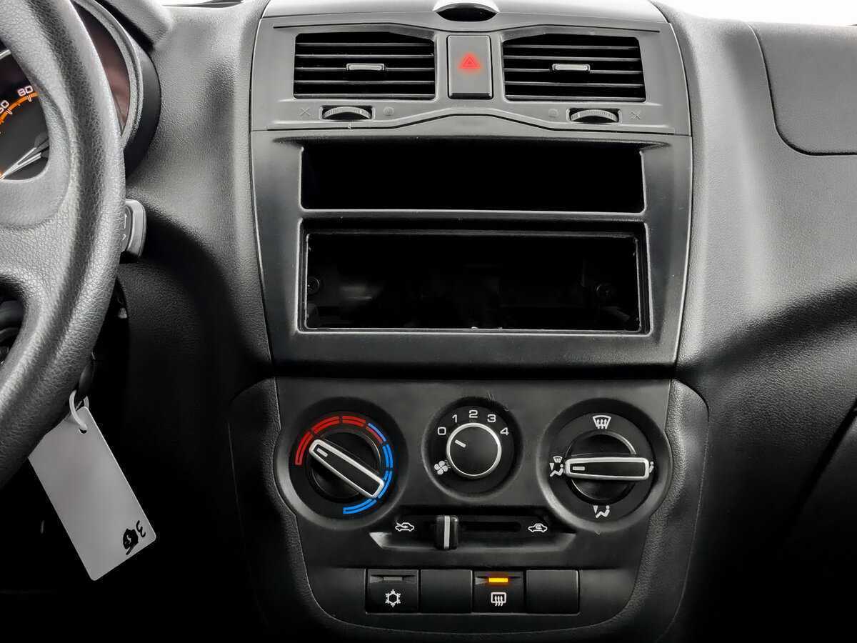 Лада (ВАЗ) Гранта б/у, 2023, Механическая. Фото: #14