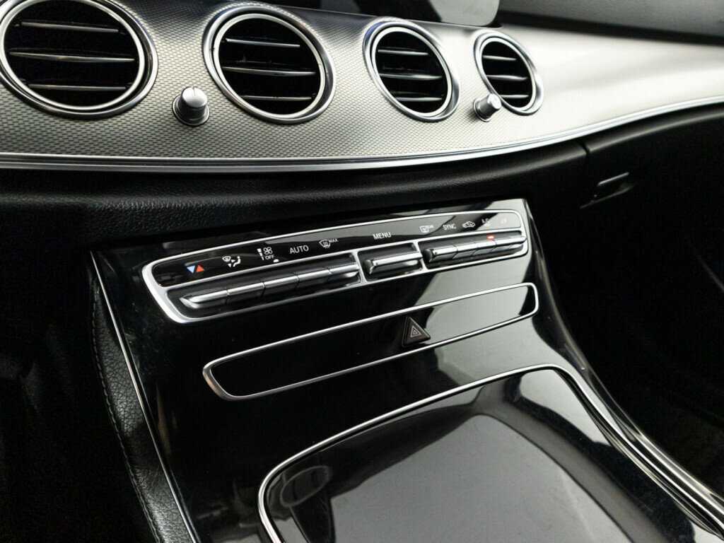 Mercedes-Benz E-Класс б/у, 2019, Автоматическая. Фото: #16