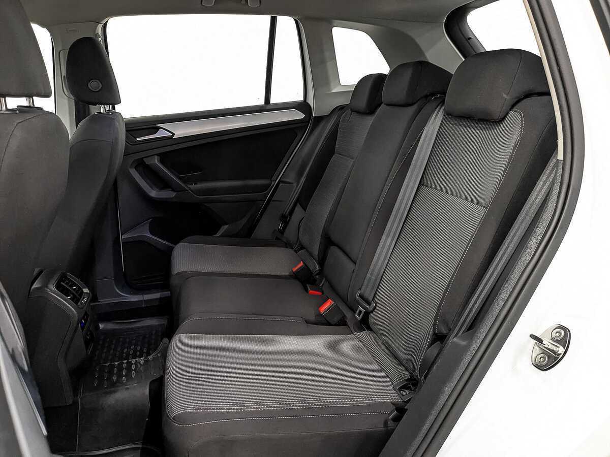 Volkswagen Tiguan б/у, 2021, Роботизированная. Фото: #14