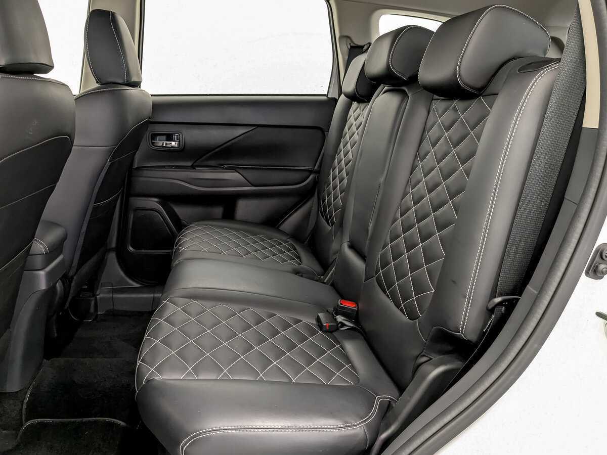 Mitsubishi Outlander б/у, 2022, Вариатор. Фото: #11