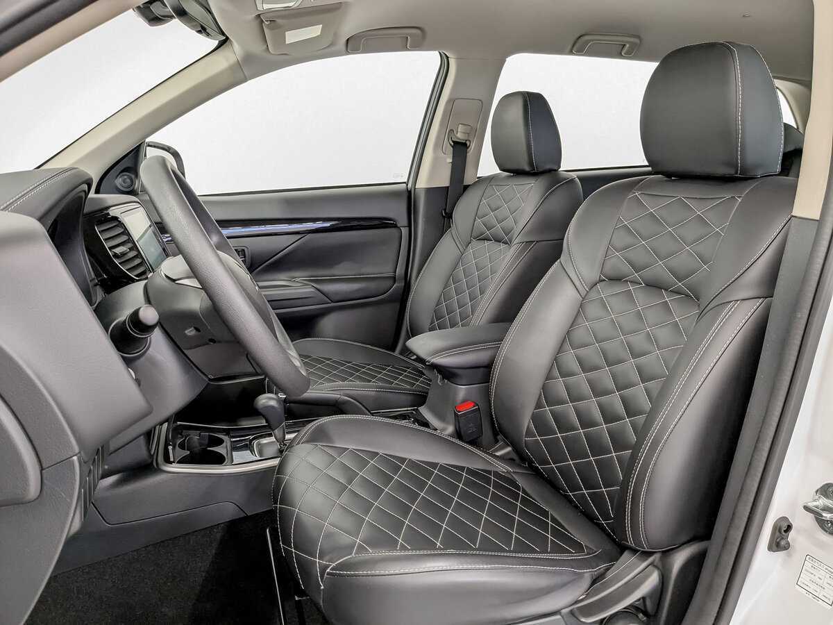Mitsubishi Outlander б/у, 2022, Вариатор. Фото: #17