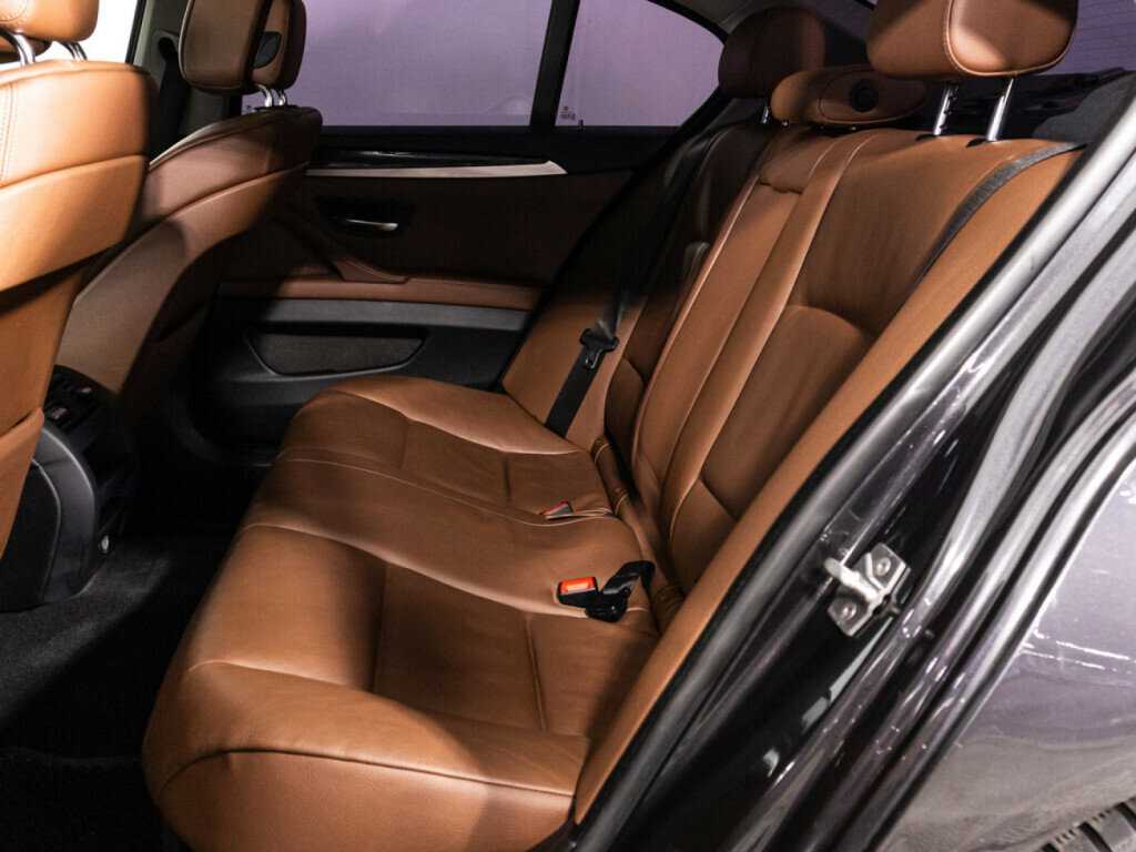 BMW 5 серии б/у, 2012, Автоматическая. Фото: #9