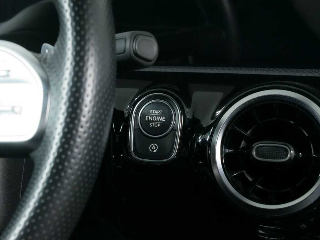 Mercedes-Benz A-Класс б/у, 2018, Роботизированная. Фото: #13