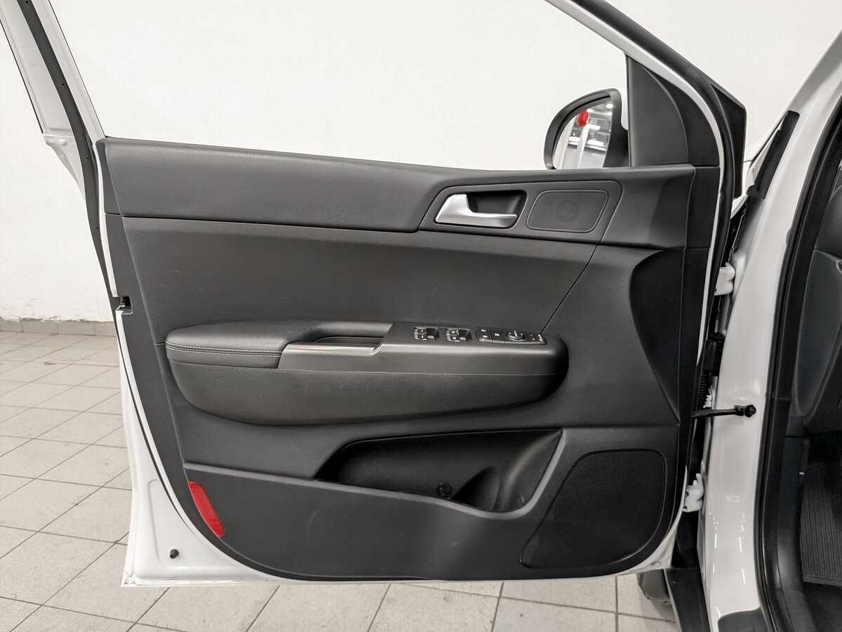 Kia Sportage б/у, 2021, Автоматическая. Фото: #16