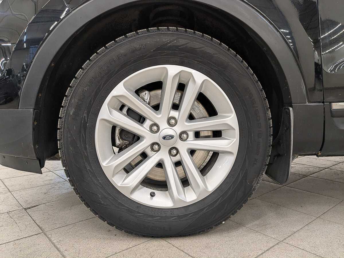 Ford Explorer б/у, 2014, Автоматическая. Фото: #11