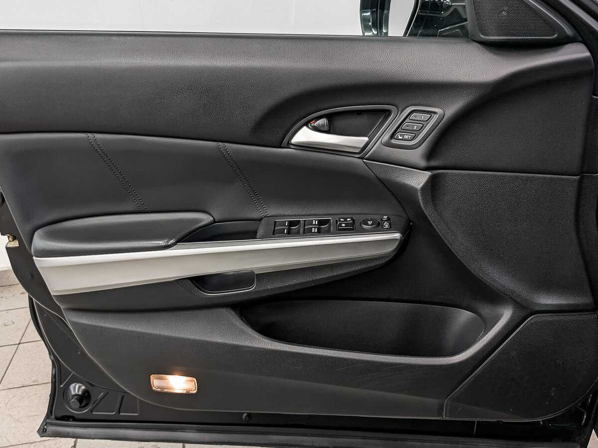 Honda Crosstour б/у, 2014, Автоматическая. Фото: #16