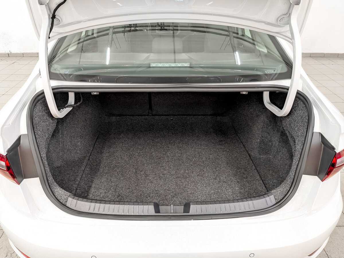 Volkswagen Jetta б/у, 2020, Автоматическая. Фото: #9