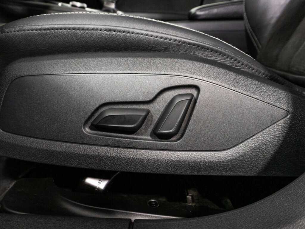 Audi A4 б/у, 2019, Роботизированная. Фото: #15