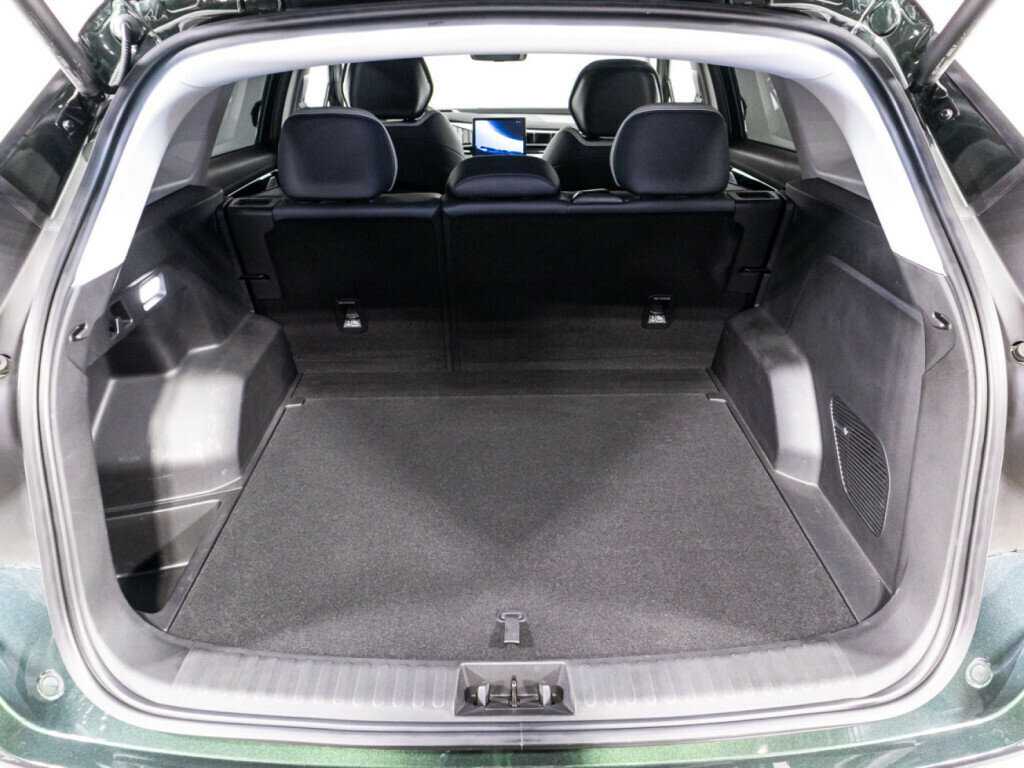 Geely Atlas б/у, 2023, Роботизированная. Фото: #14