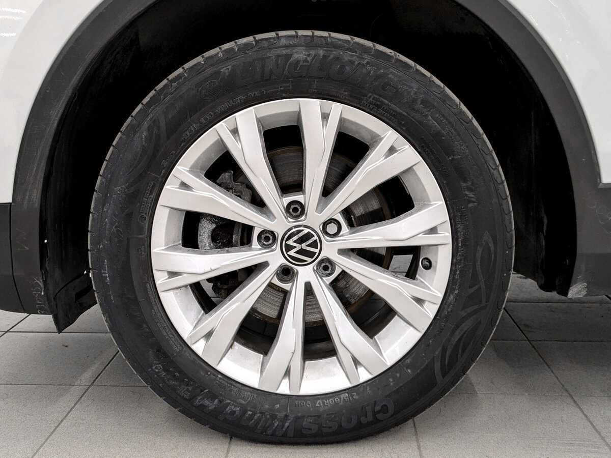 Volkswagen Tiguan б/у, 2021, Роботизированная. Фото: #17