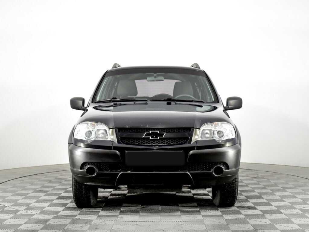 Chevrolet Niva б/у, 2017, Механическая. Фото: #1