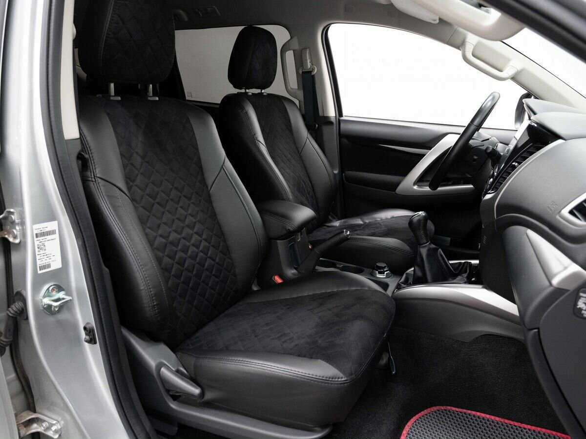 Mitsubishi Pajero Sport б/у, 2017, Механическая. Фото: #12