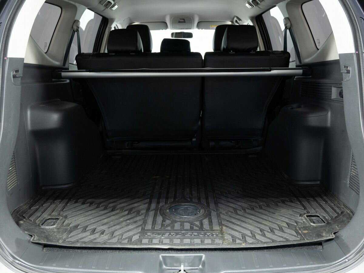 Mitsubishi Pajero Sport б/у, 2017, Механическая. Фото: #22