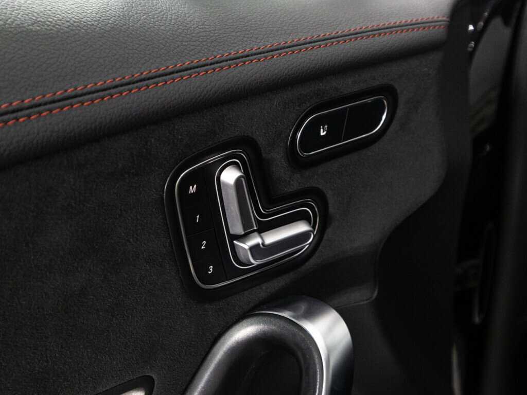 Mercedes-Benz CLA б/у, 2020, Роботизированная. Фото: #17