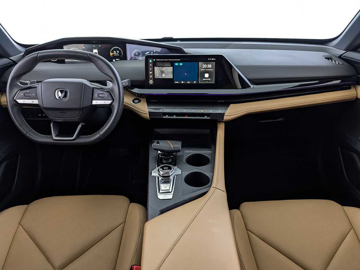 Changan UNI-V б/у, 2022, Роботизированная. Фото: #13