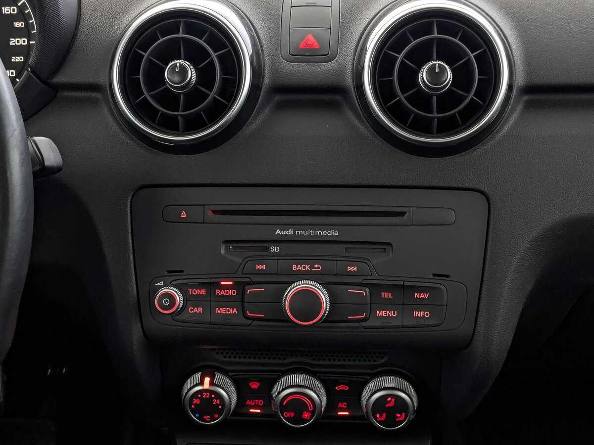 Audi A1 б/у, 2012, Роботизированная. Фото: #16