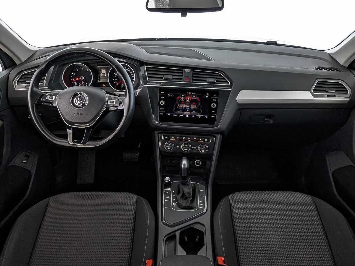 Volkswagen Tiguan б/у, 2020, Роботизированная. Фото: #13