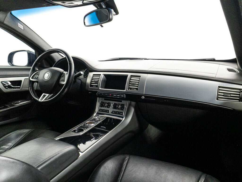 Jaguar XF б/у, 2012, Автоматическая. Фото: #8