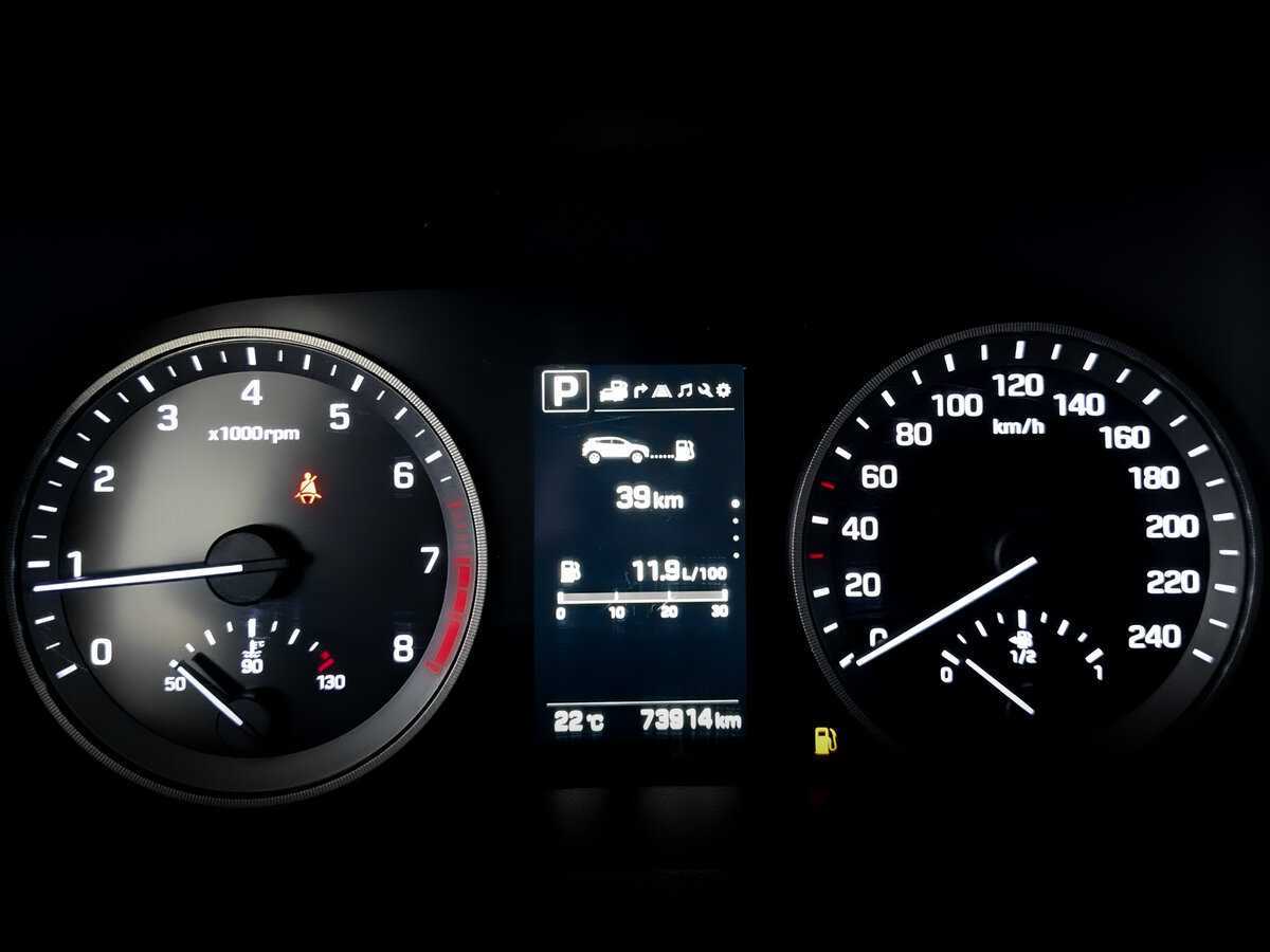 Hyundai Tucson б/у, 2017, Роботизированная. Фото: #12