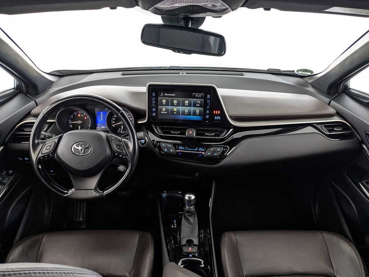 Toyota C-HR б/у, 2017, Вариатор. Фото: #13