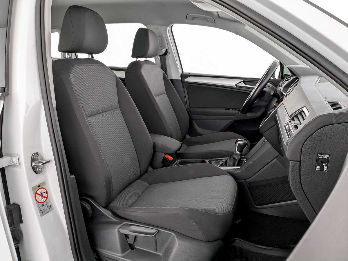 Volkswagen Tiguan б/у, 2021, Роботизированная. Фото: #22