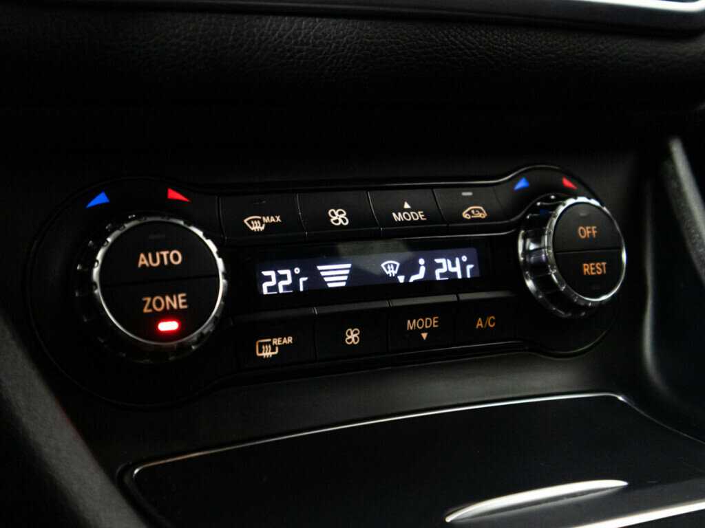 Mercedes-Benz CLA б/у, 2017, Роботизированная. Фото: #14