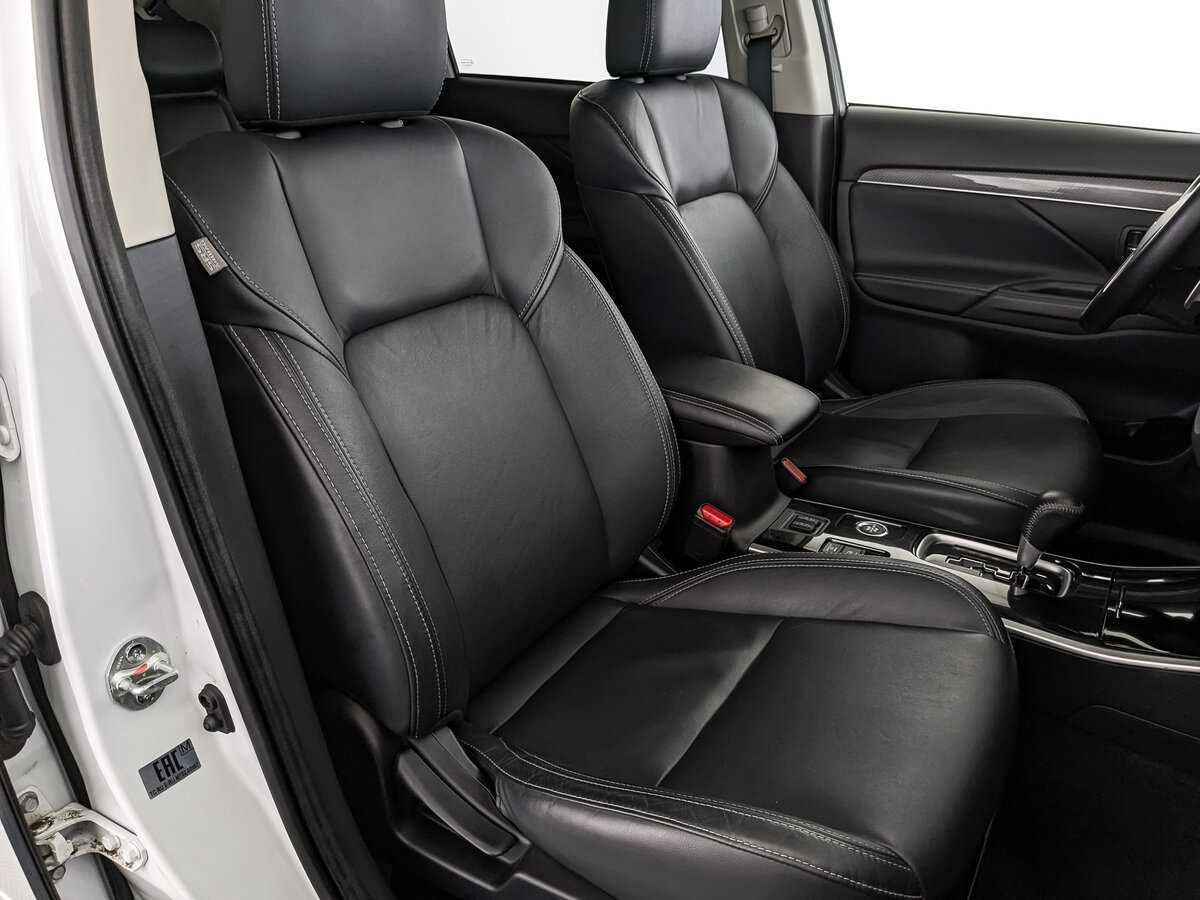Mitsubishi Outlander б/у, 2021, Вариатор. Фото: #20