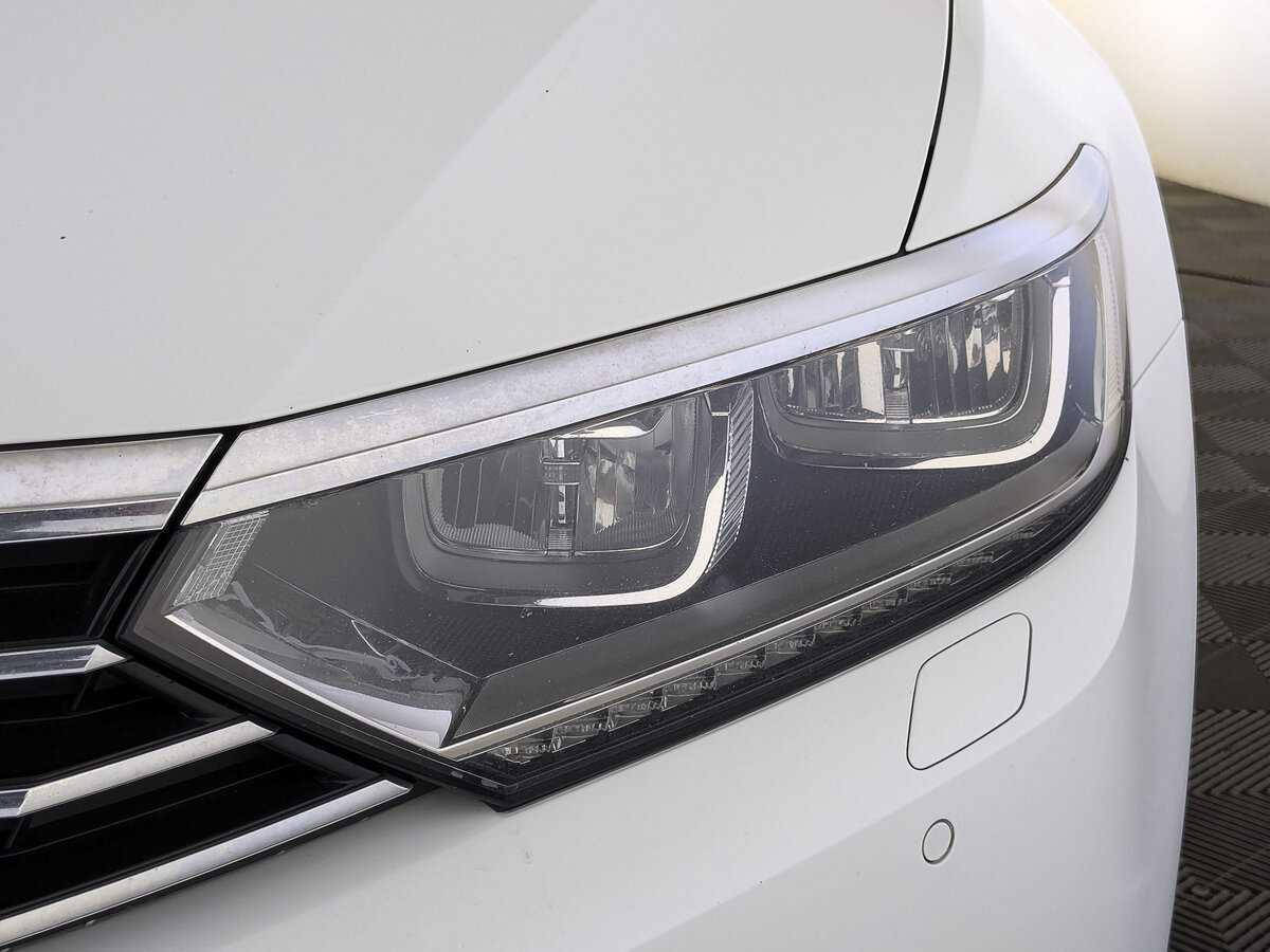 Фольксваген Пассат б/у, 2019, Роботизированная. Фото: #10