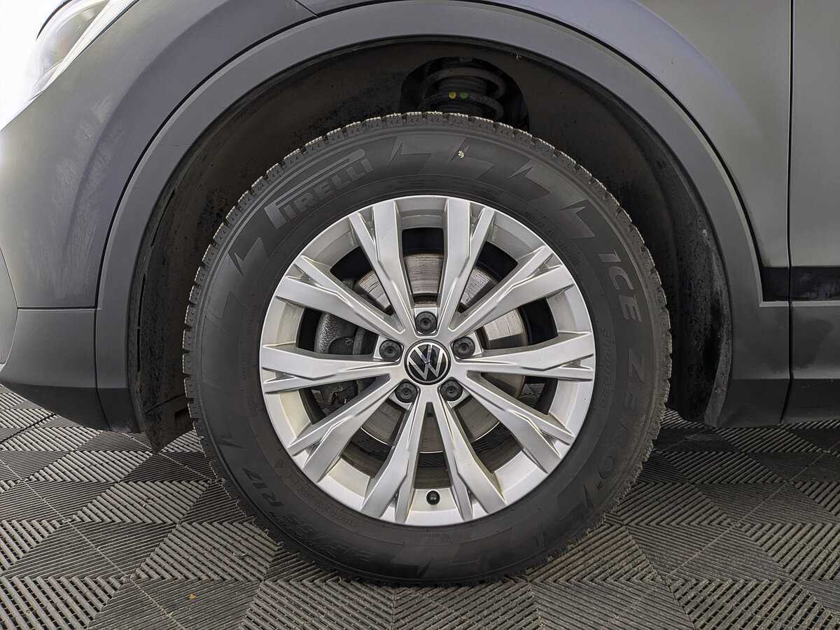 Volkswagen Tiguan б/у, 2021, Роботизированная. Фото: #11