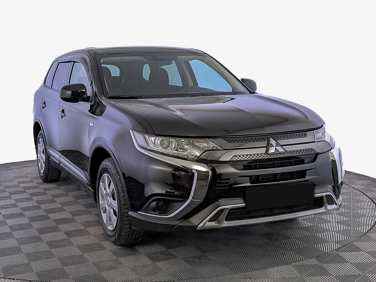 Mitsubishi Outlander б/у, 2021, Вариатор. Фото: #2