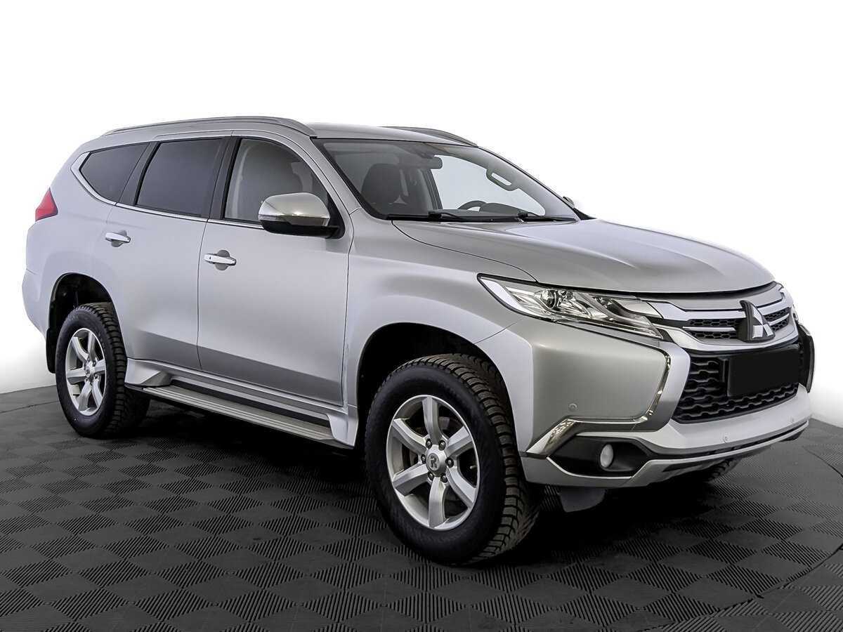 Mitsubishi Pajero Sport б/у, 2018, Автоматическая. Фото: #2