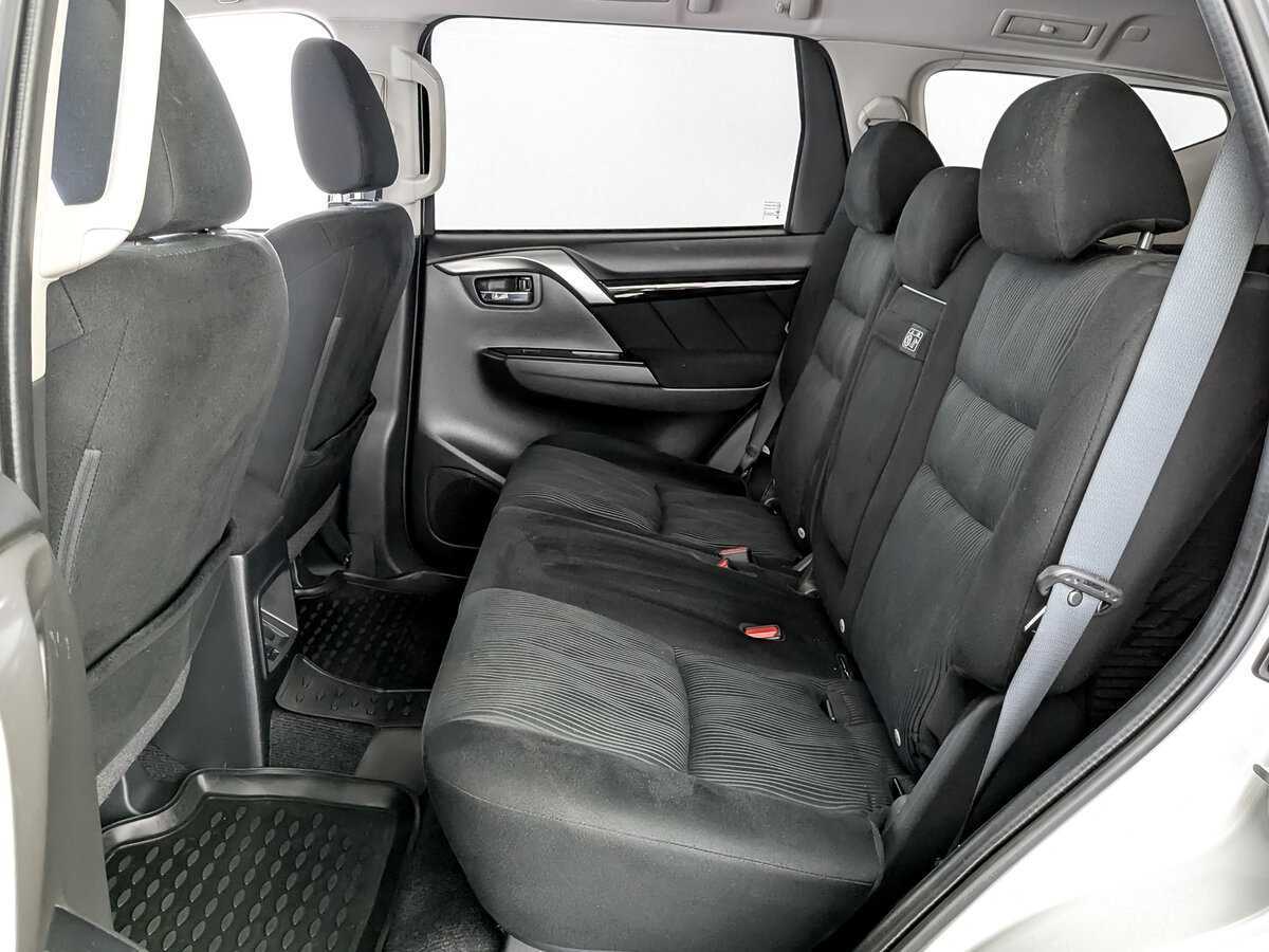 Mitsubishi Pajero Sport б/у, 2018, Автоматическая. Фото: #11