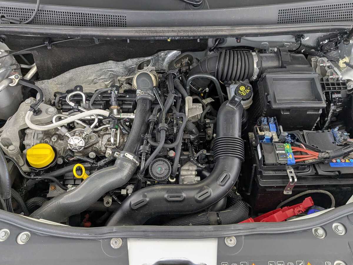 Рено Дастер б/у, 2021, Механическая. Фото: #8