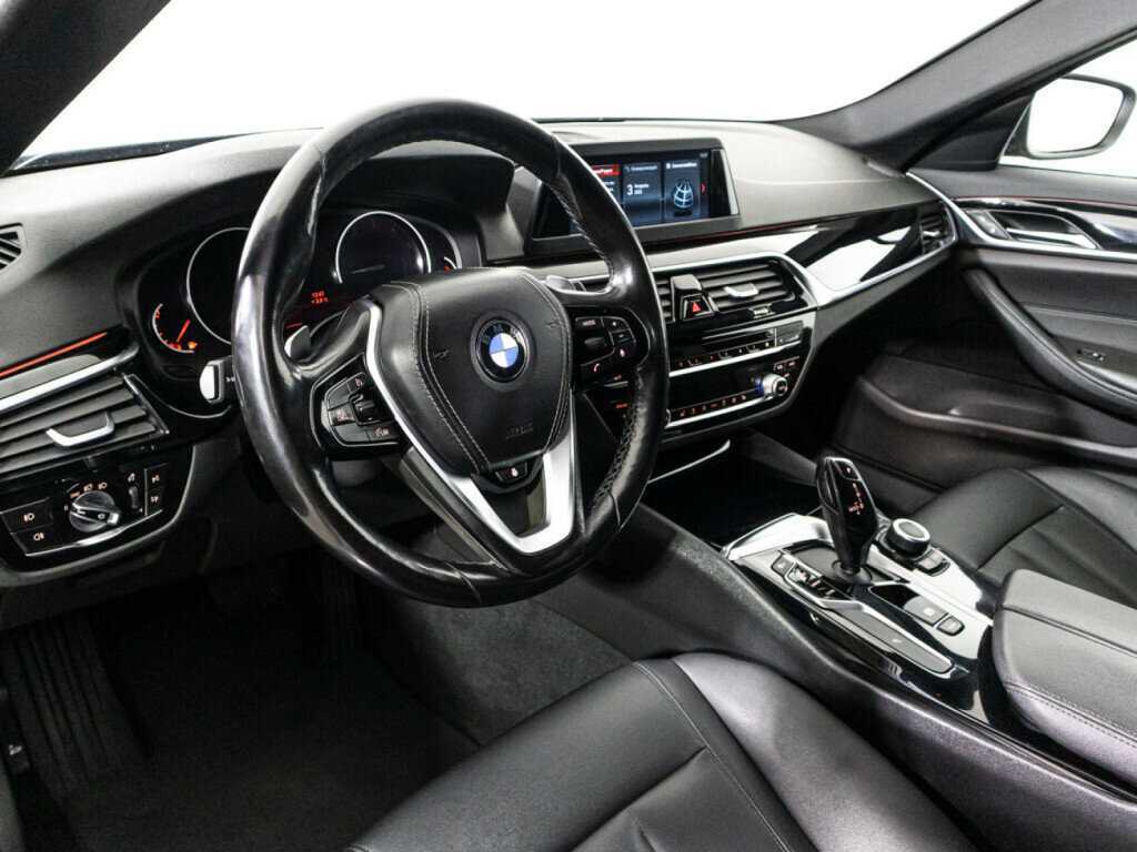BMW 5 серии б/у, 2018, Автоматическая. Фото: #10