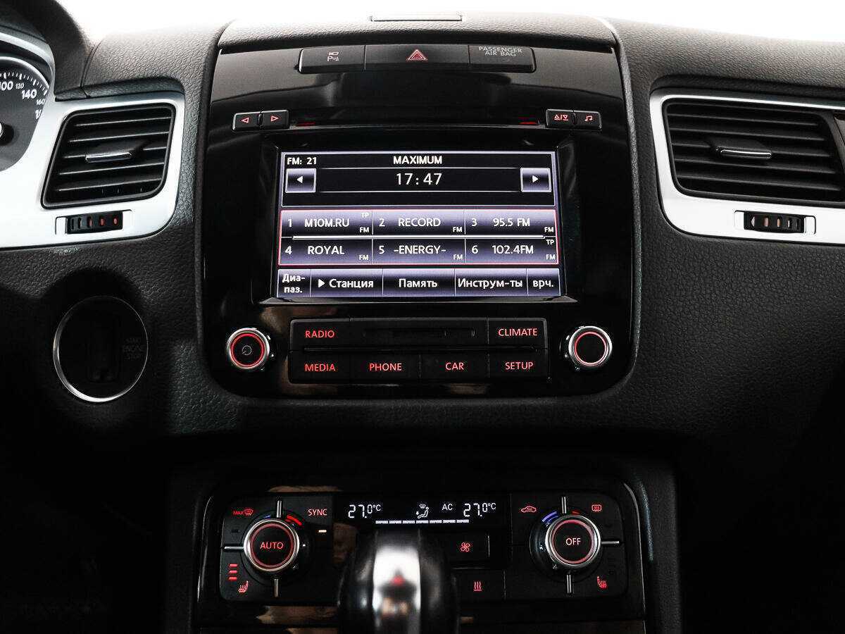 Volkswagen Touareg б/у, 2012, Автоматическая. Фото: #15