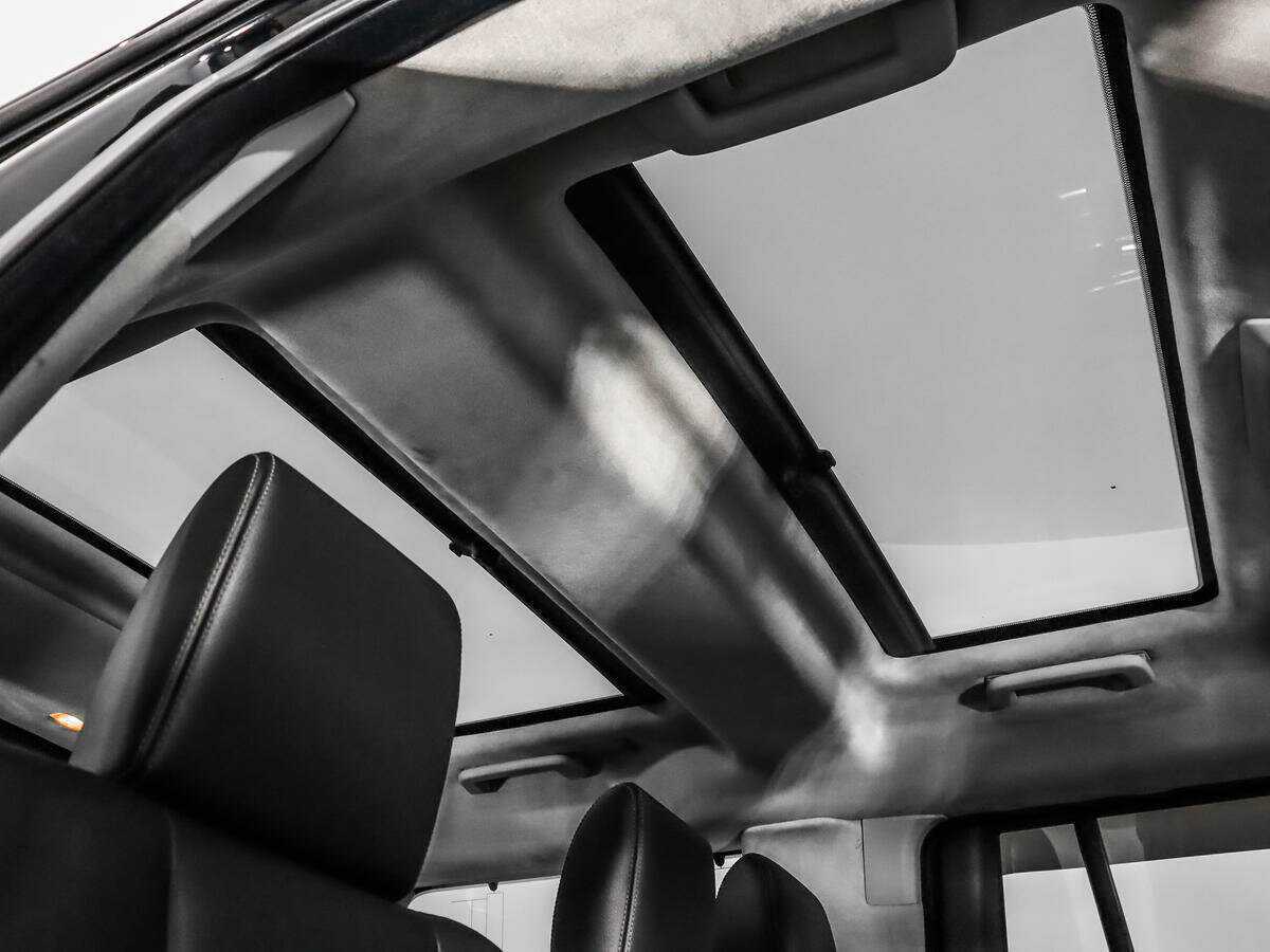 Land Rover Discovery б/у, 2013, Автоматическая. Фото: #16