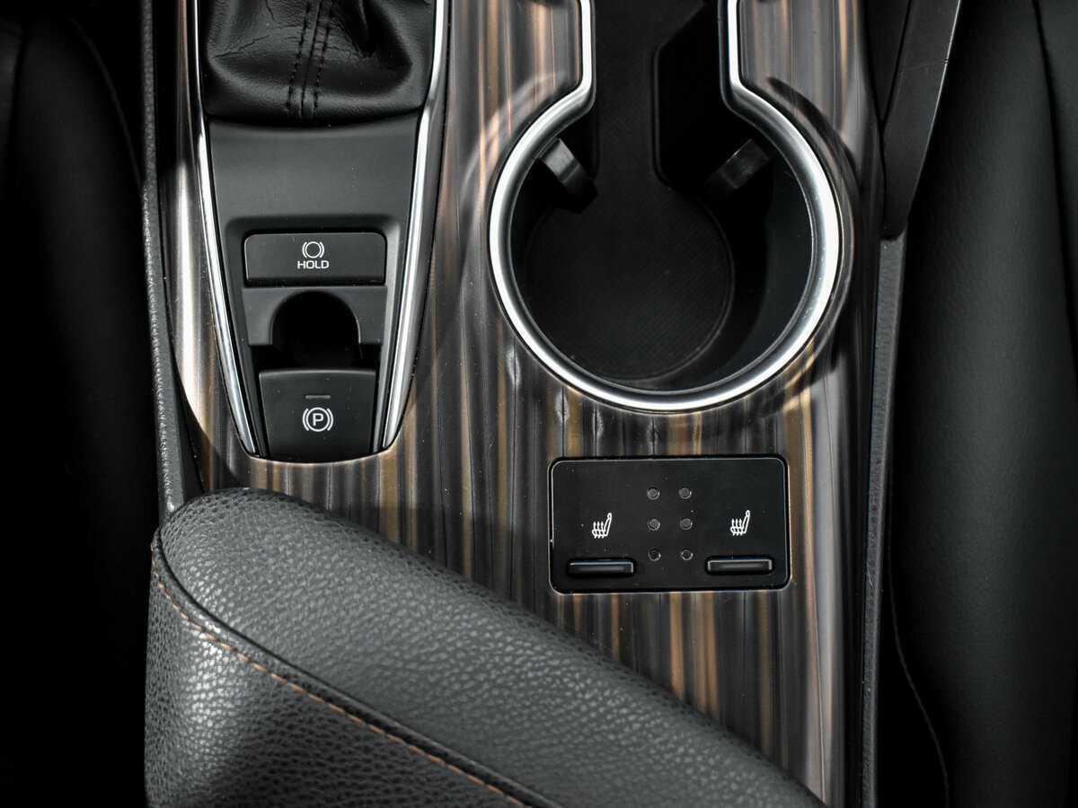 Toyota Camry б/у, 2020, Автоматическая. Фото: #7